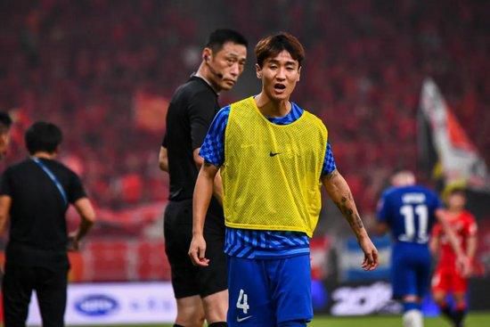 漫威影迷狂刷201遍《复联4》 刷新吉尼斯世界纪录 2019-07-30 一位佛罗里达州的漫威粉丝迄今已刷了201遍《复联4》，将创造新的吉尼斯世界纪录。